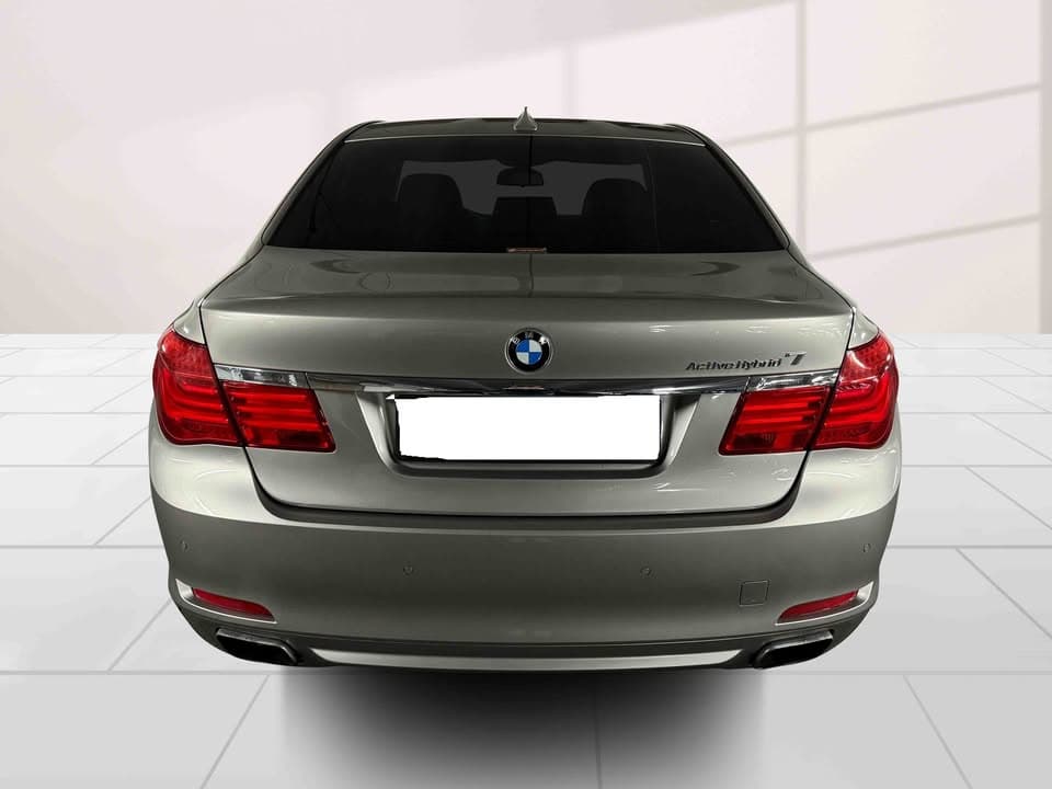 BMW serie miniature 10