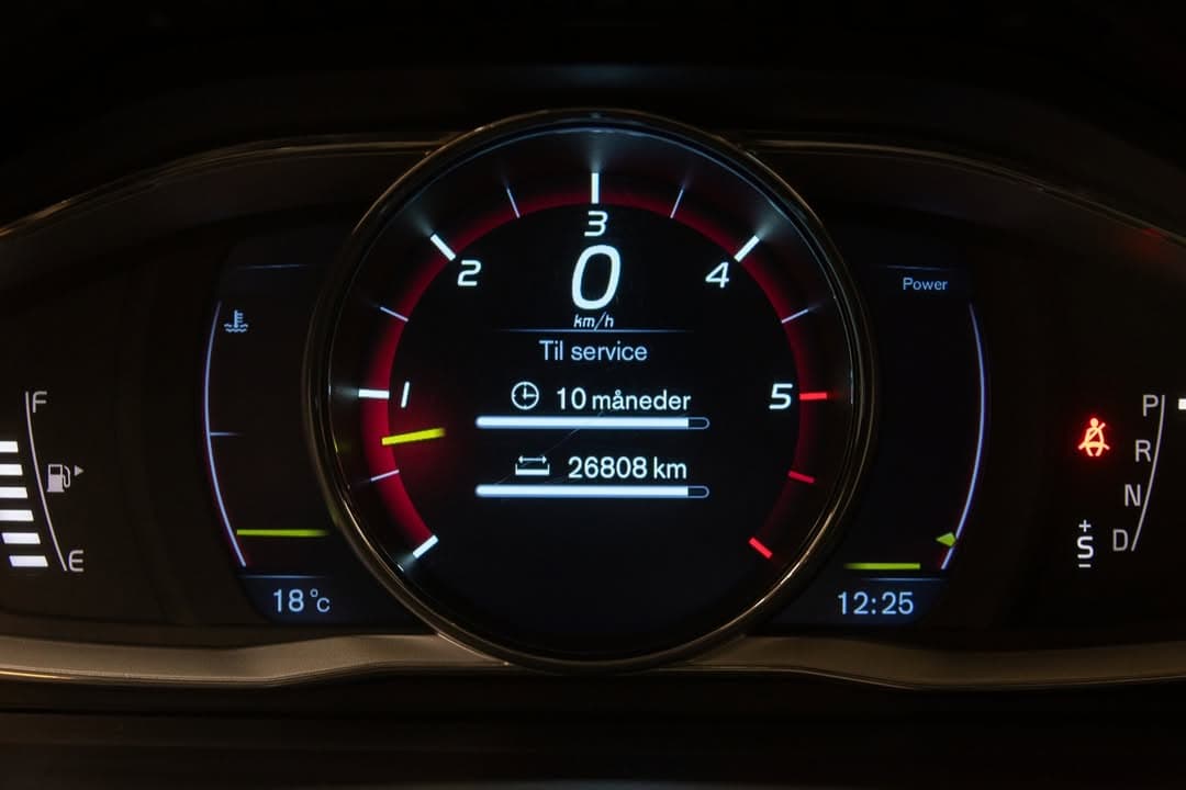 Volvo XC70 miniature 7