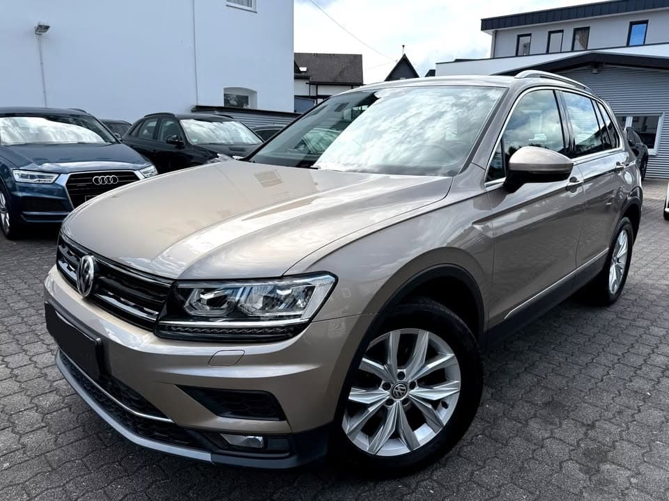 Volkswagen Tiguan miniature 2