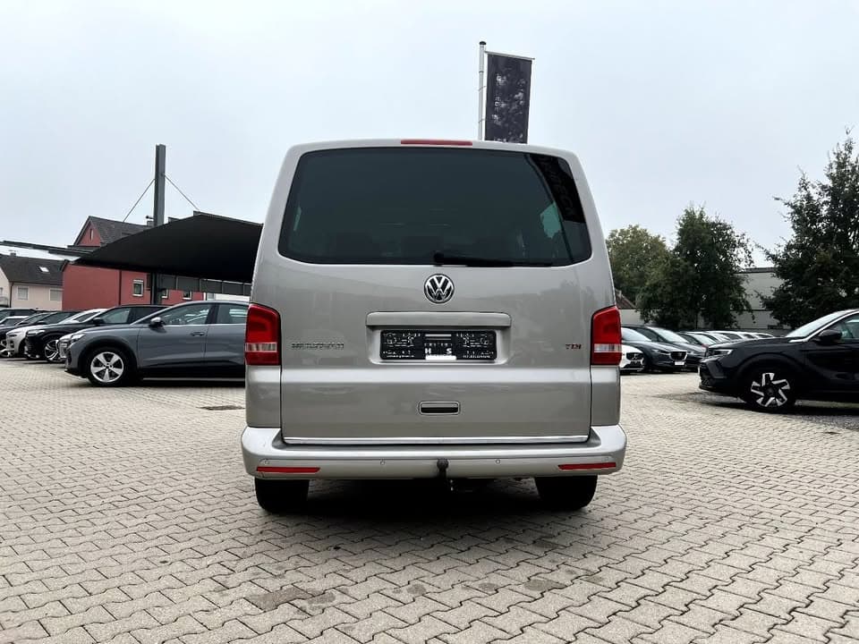 Volkswagen T5 miniature 3