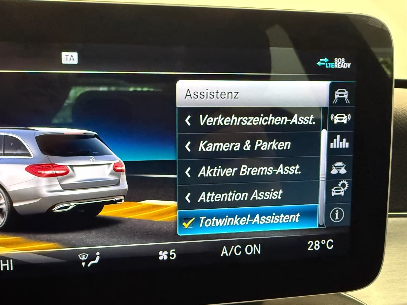 Mercedes-Benz C miniature 12