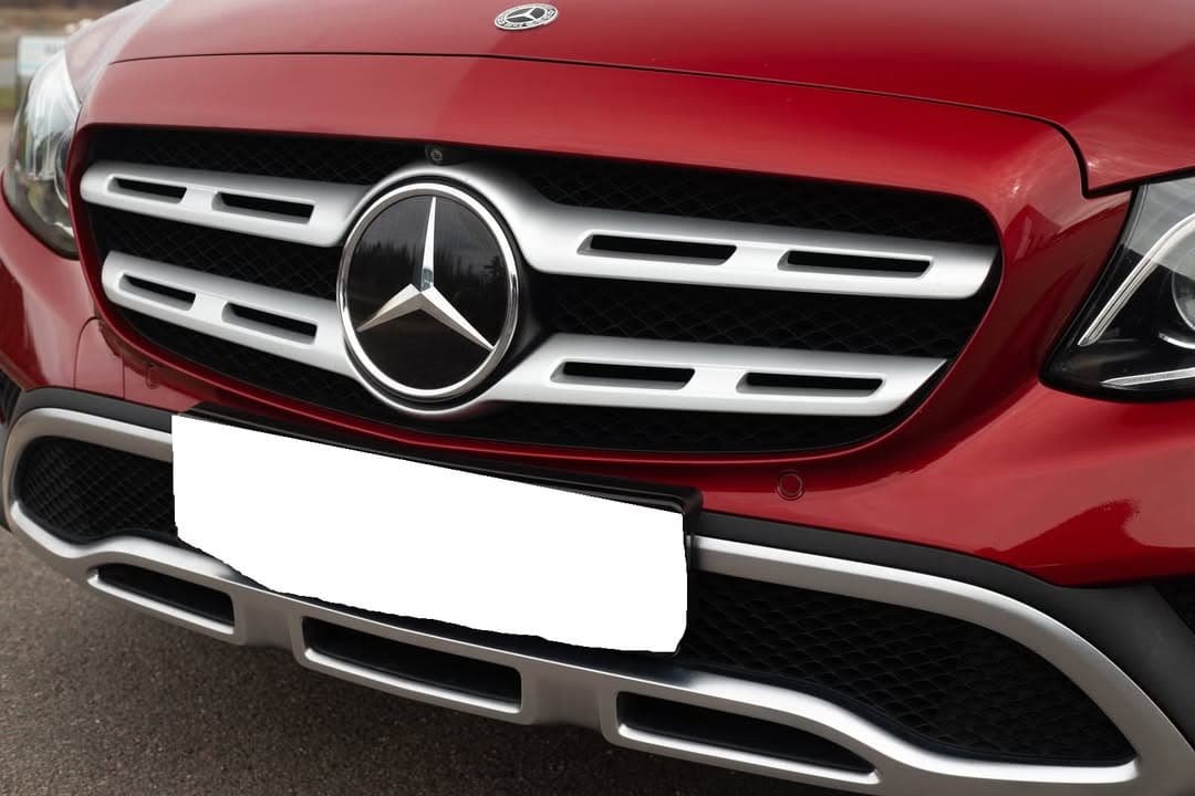 Mercedes-Benz E-Class miniature 12