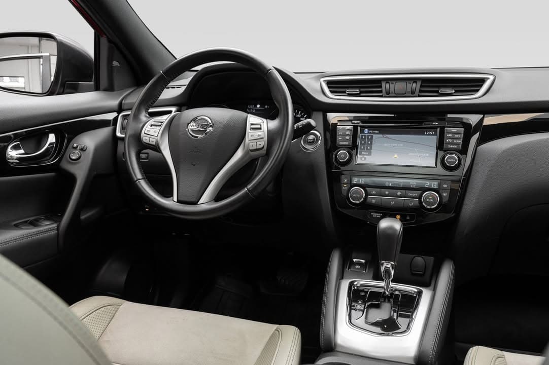 Nissan Qashqai miniature 5
