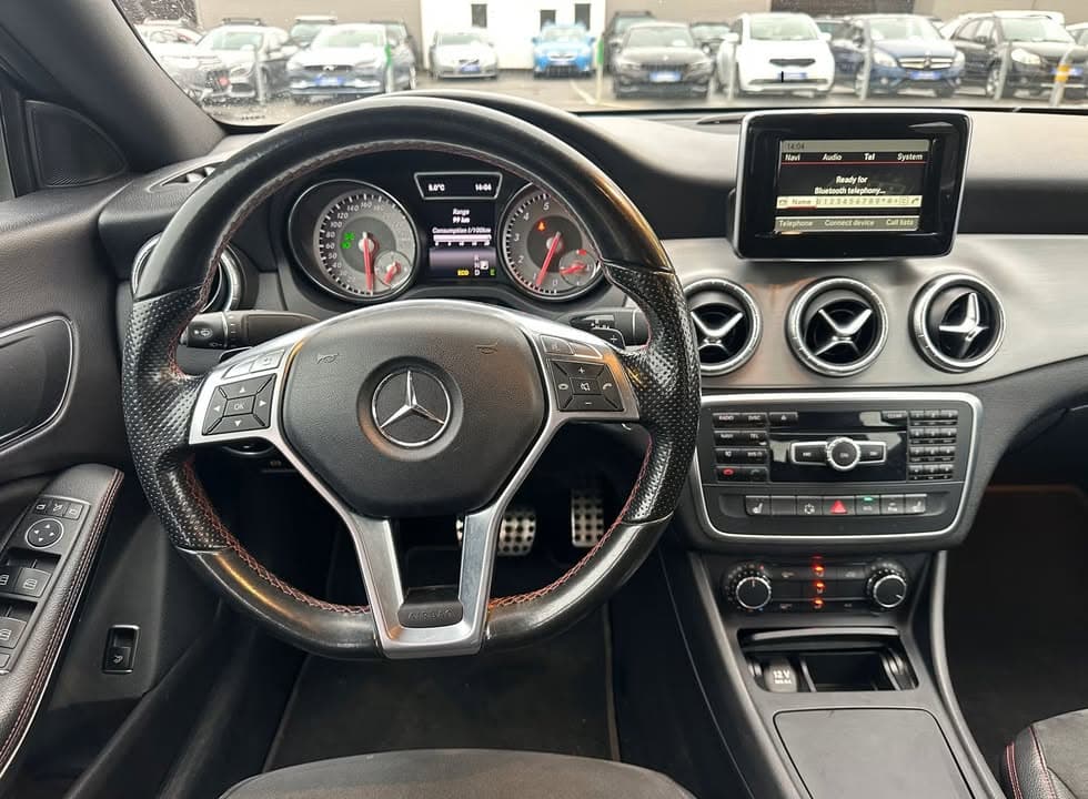Mercedes-Benz CLA miniature 9