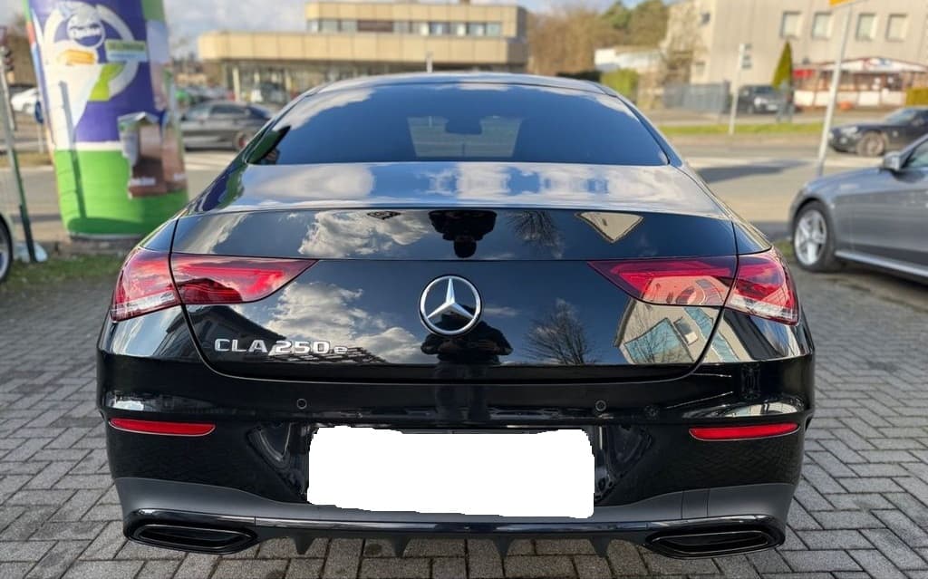 Mercedes-Benz CLA miniature 8