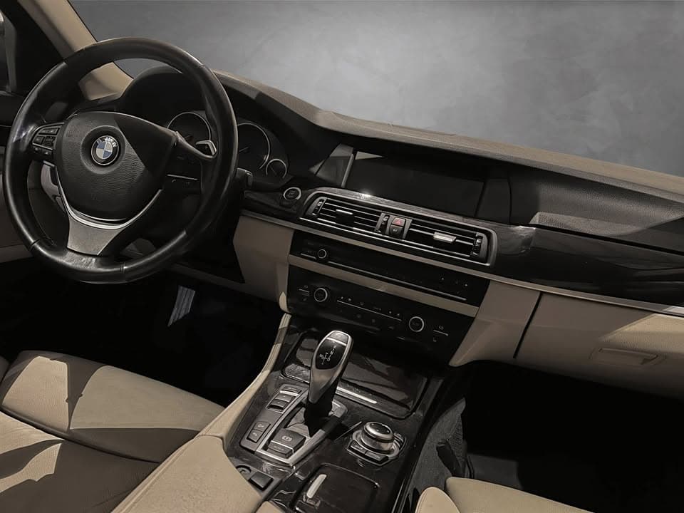 BMW Serie miniature 10