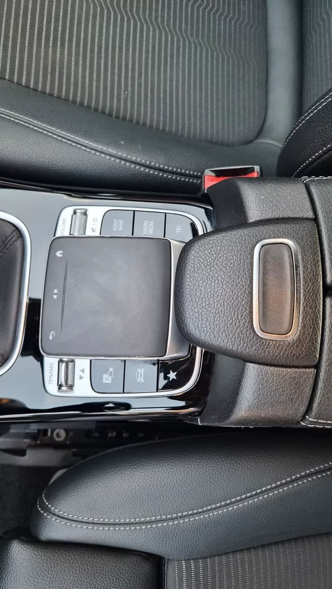 Mercedes-Benz A miniature 10