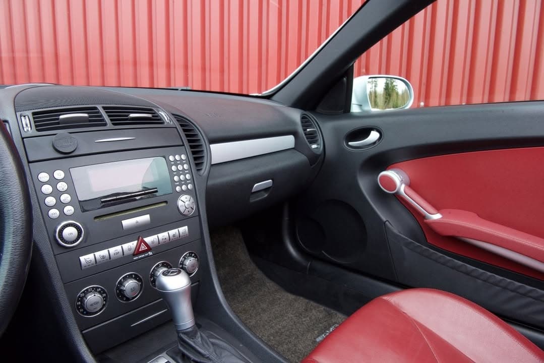 Mercedes-Benz SLK miniature 12