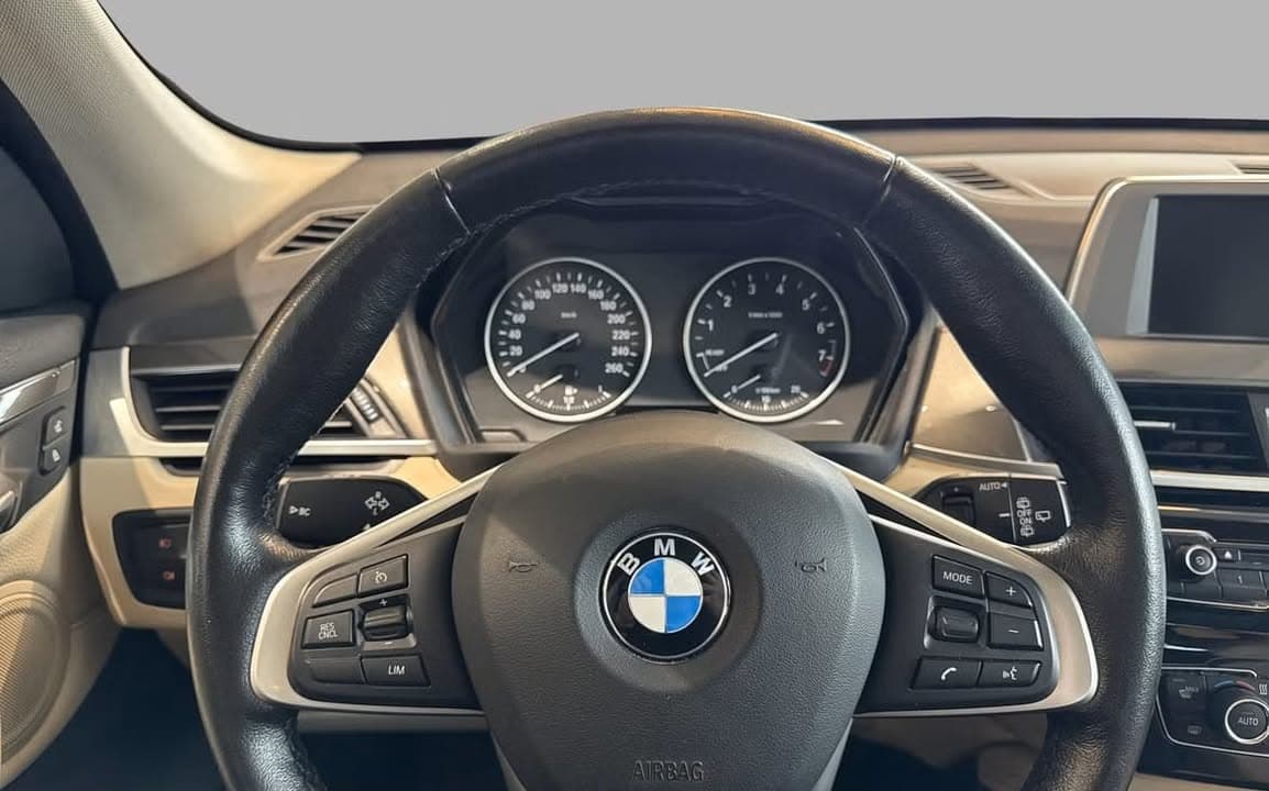 BMW X1 miniature 11
