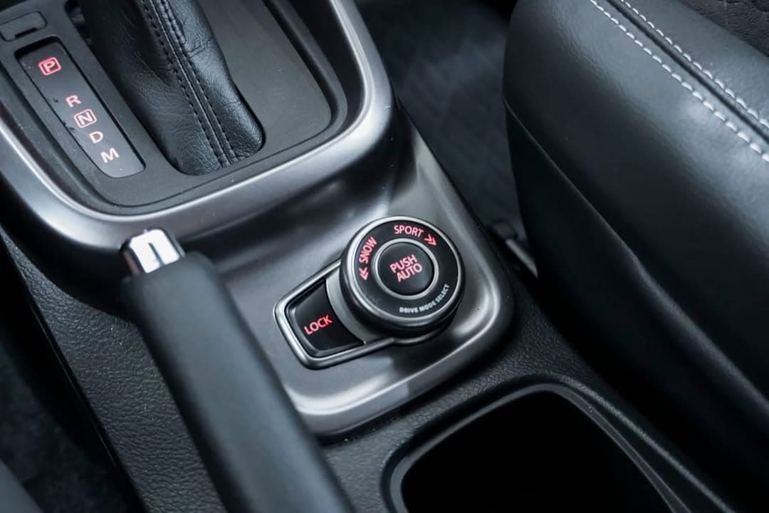 Suzuki Vitara miniature 7