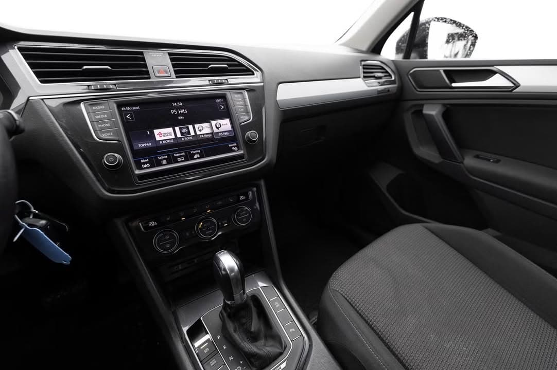Volkswagen Tiguan miniature 8