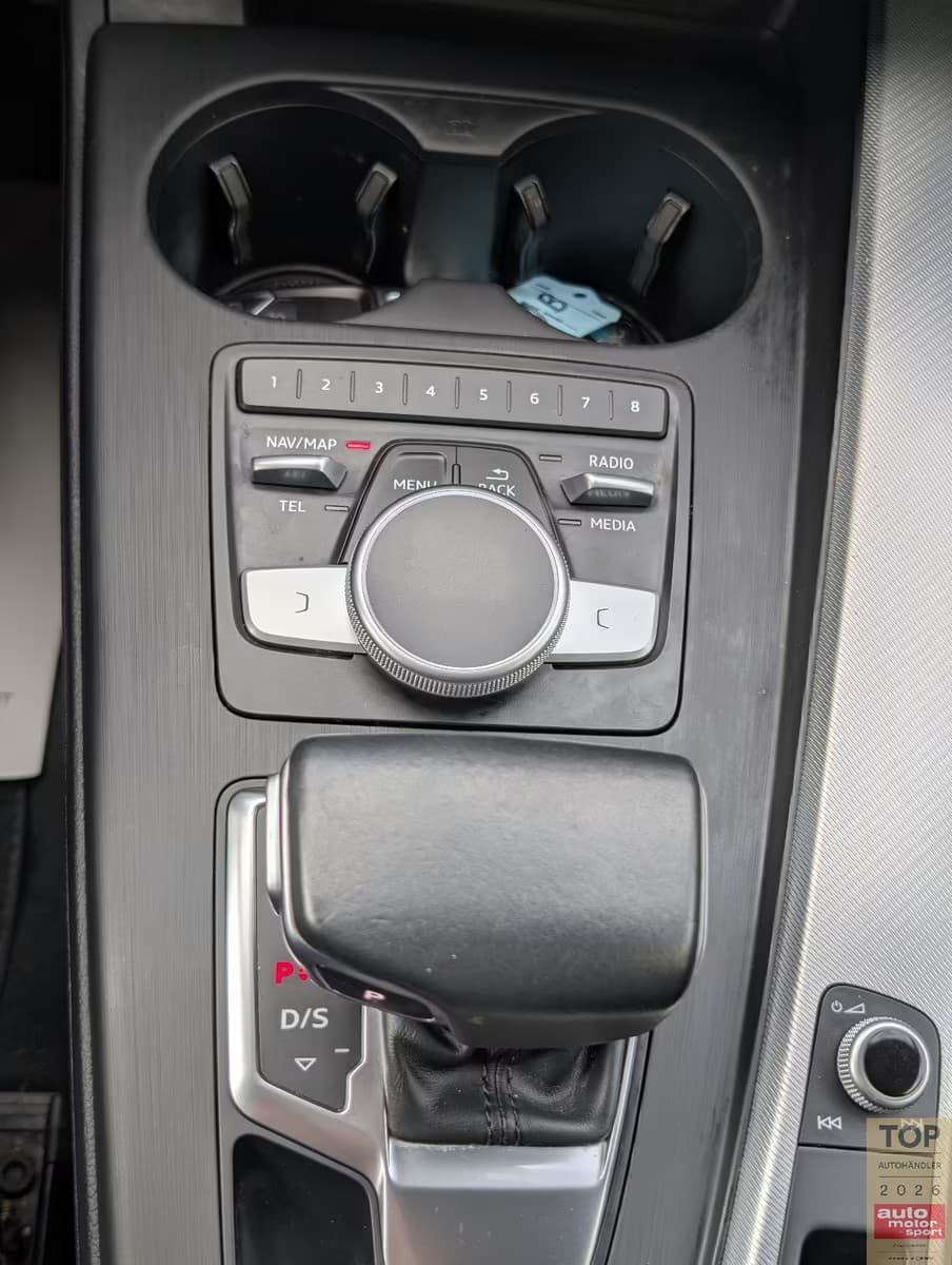 Audi A4 miniature 8