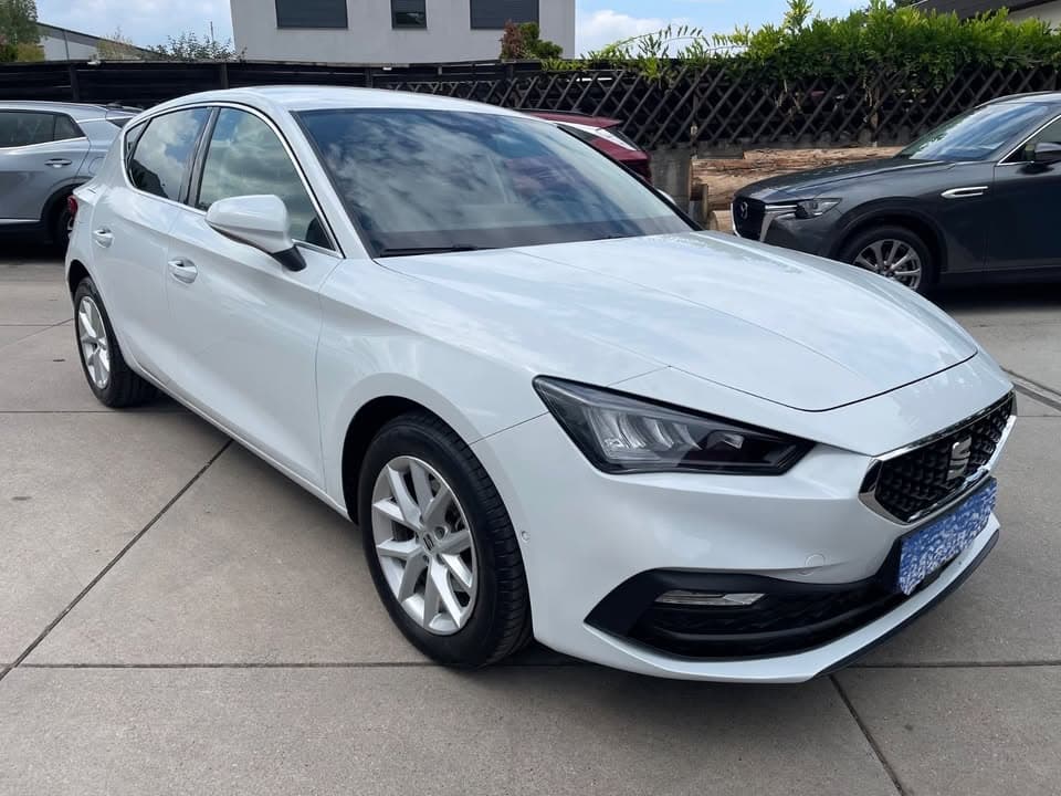 SEAT León miniature 9