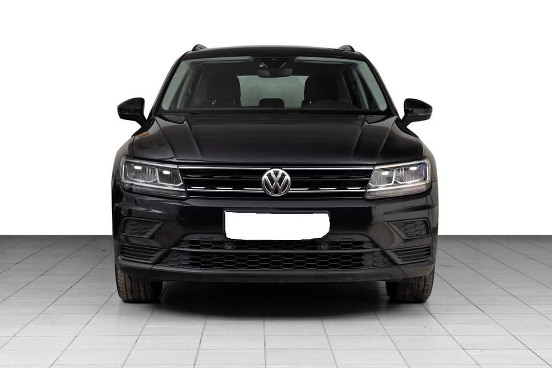 Volkswagen Tiguan miniature 3