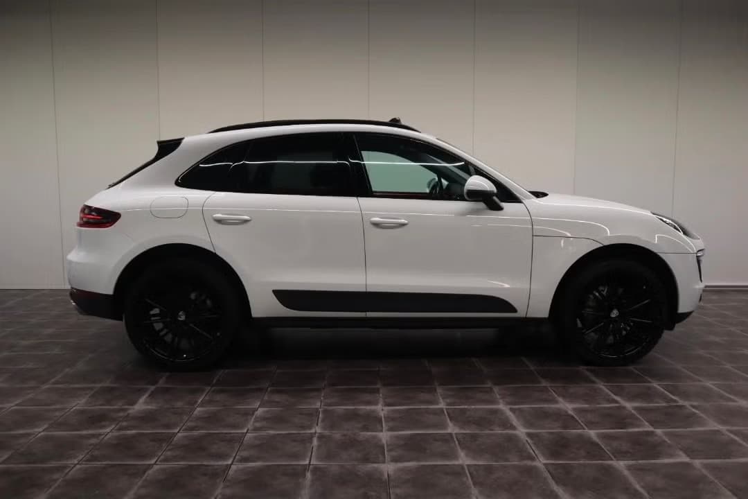 Porsche MACAN miniature 6