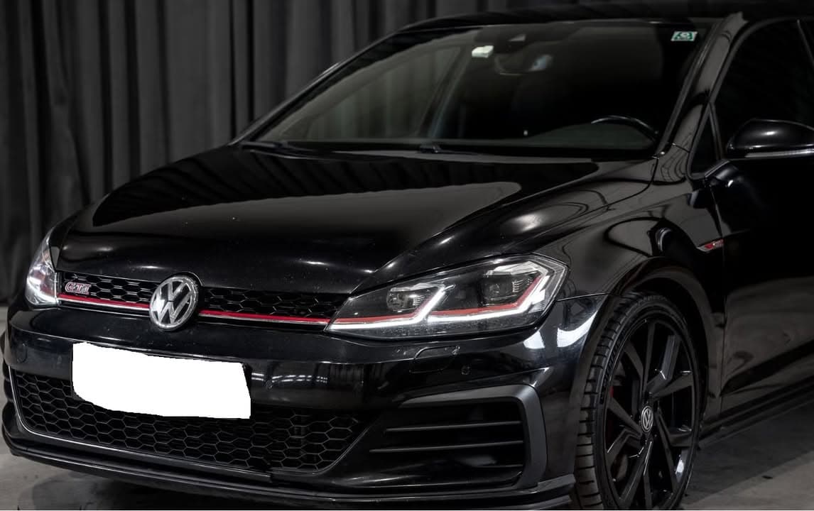 Volkswagen Golf miniature 6