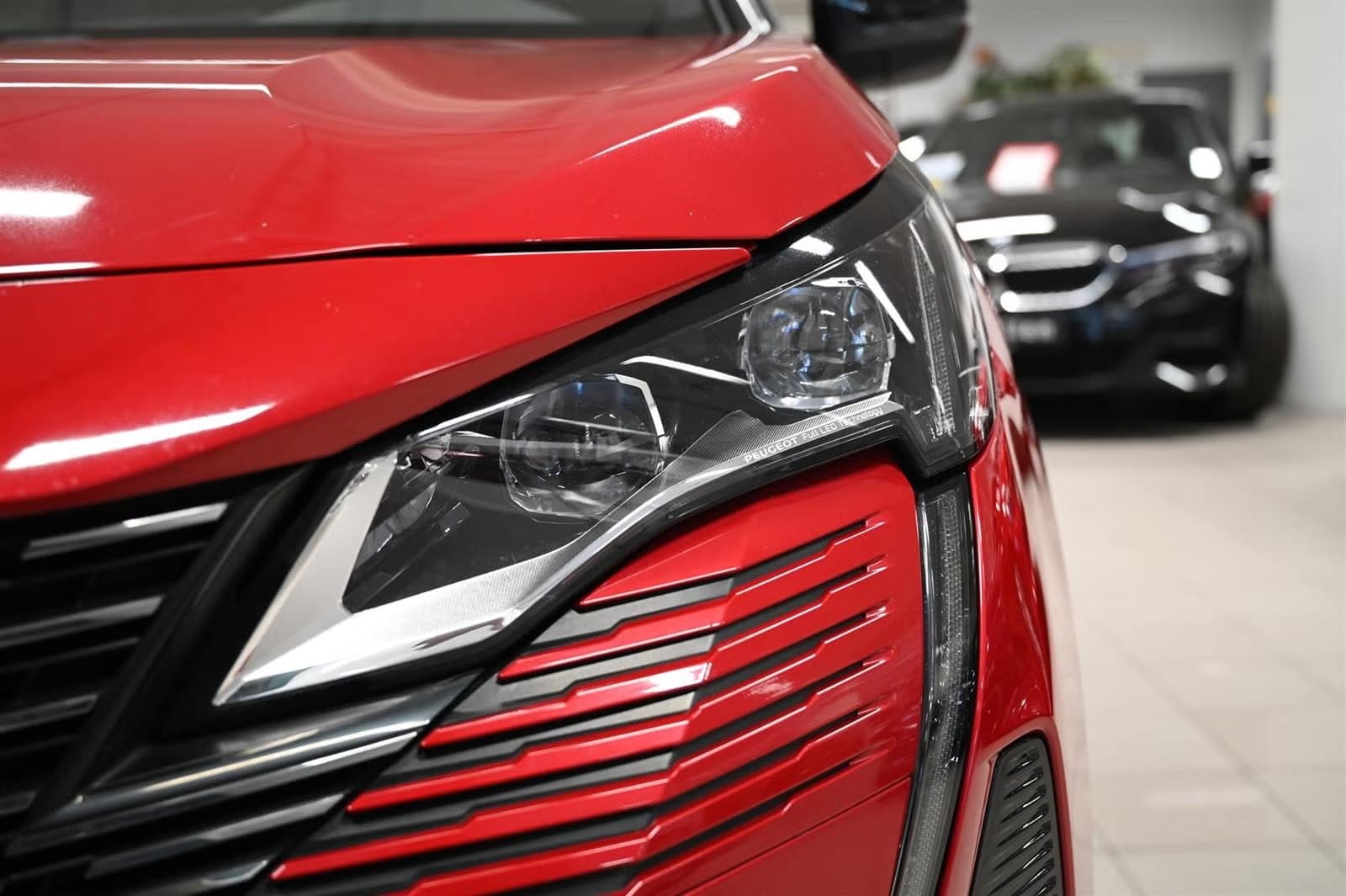 Peugeot 5008 miniature 10