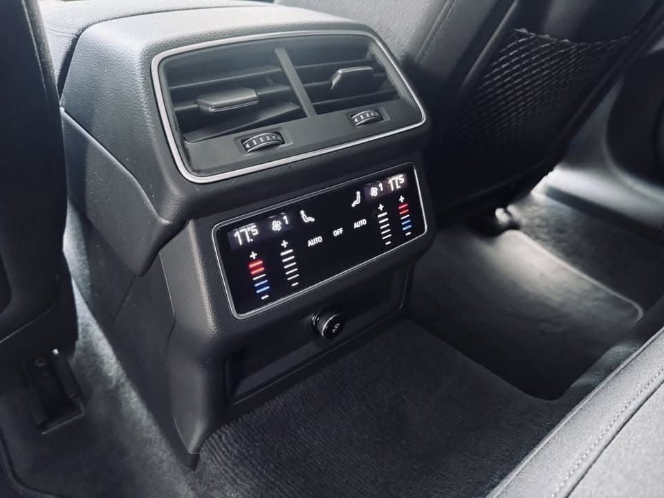Audi A6 miniature 8