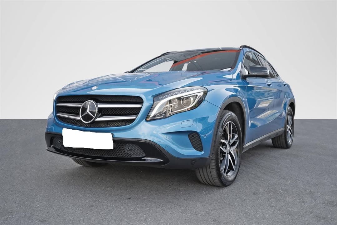 Mercedes-Benz GLA miniature 2