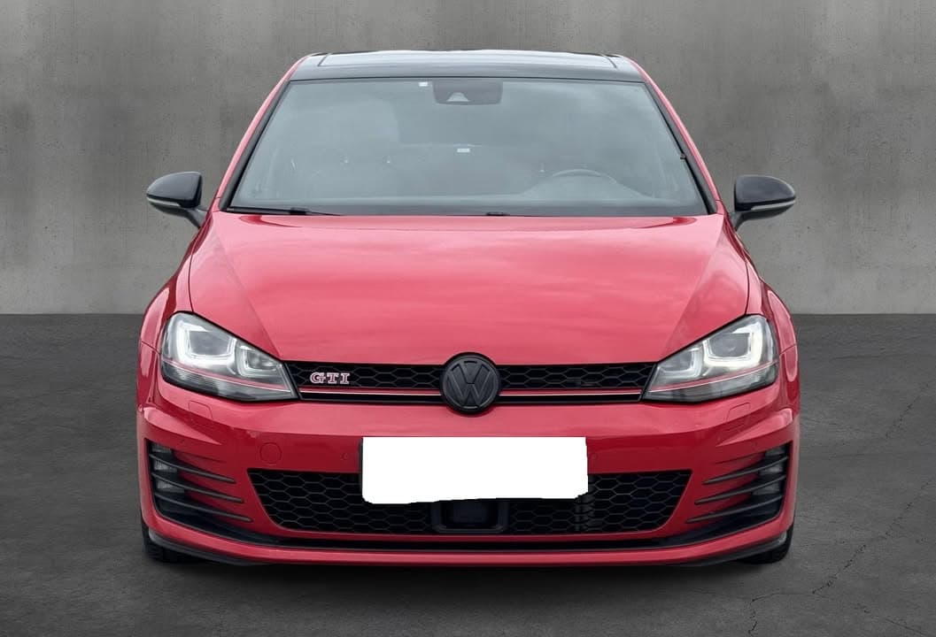 Volkswagen Golf miniature 9