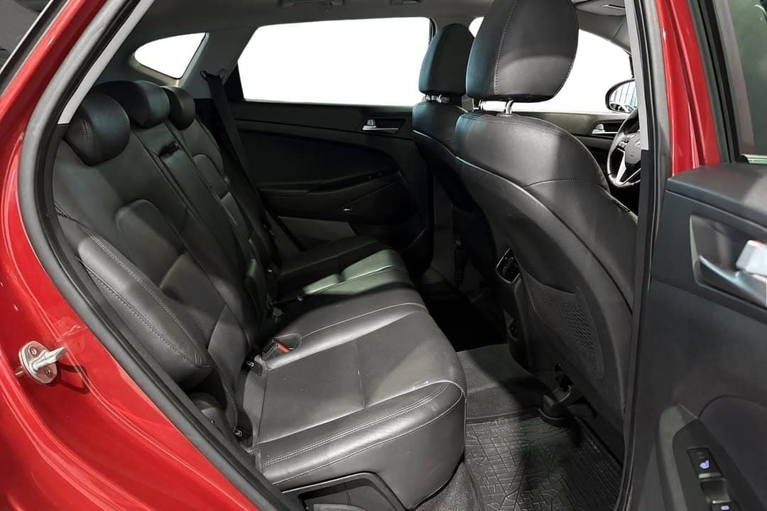 Hyundai Tucson miniature 12