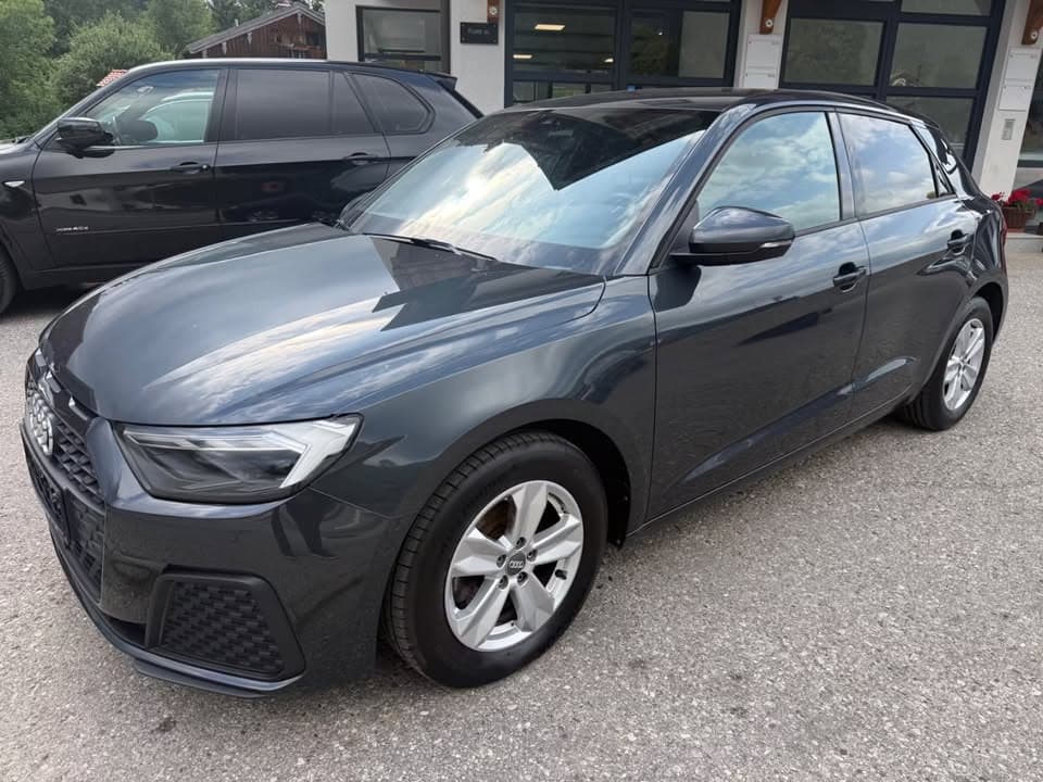Audi A1 miniature 3