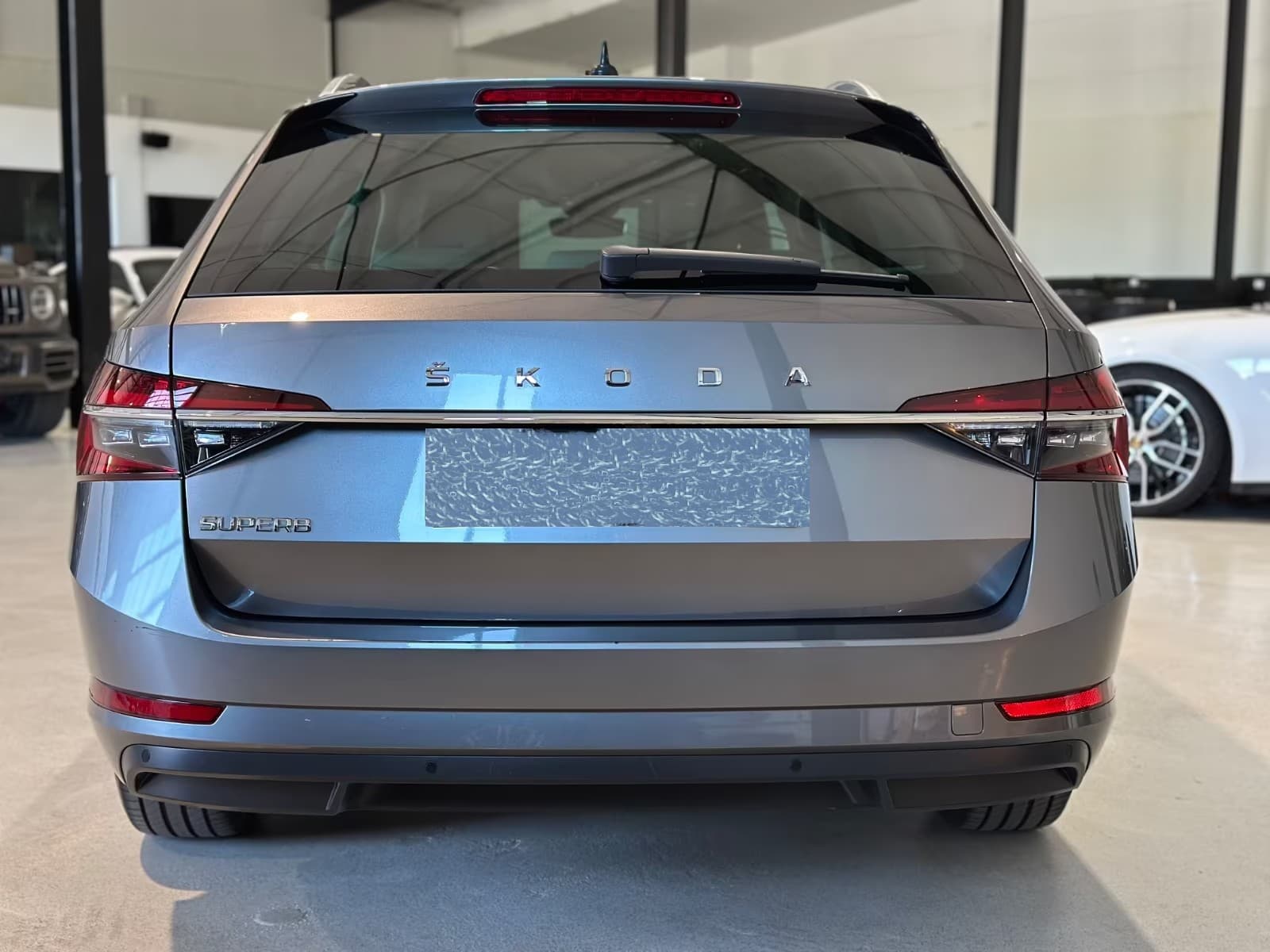 Škoda Superb miniature 6