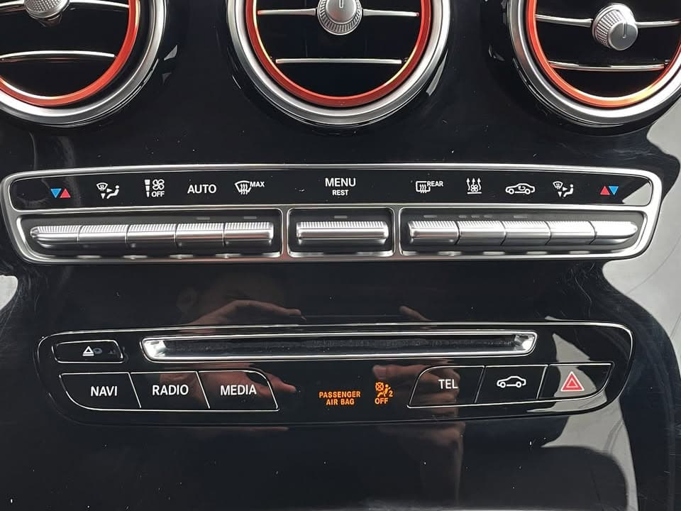 Mercedes-Benz GLC miniature 10