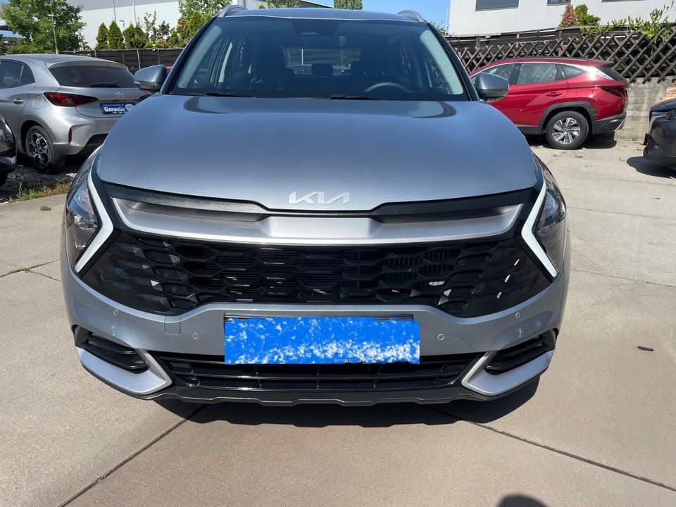 Kia Sportage miniature 3