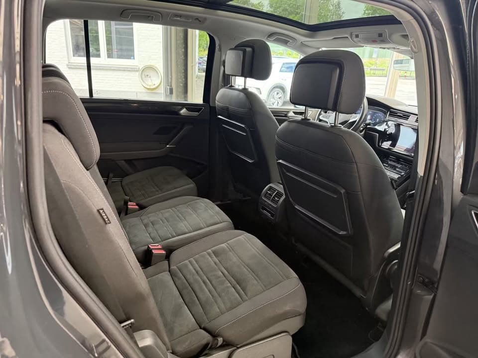 Volkswagen TOURAN miniature 11