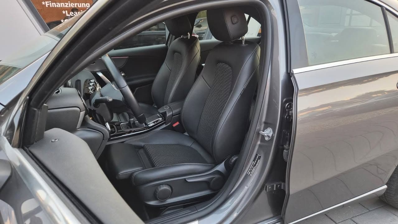 Mercedes-Benz A - photo 12