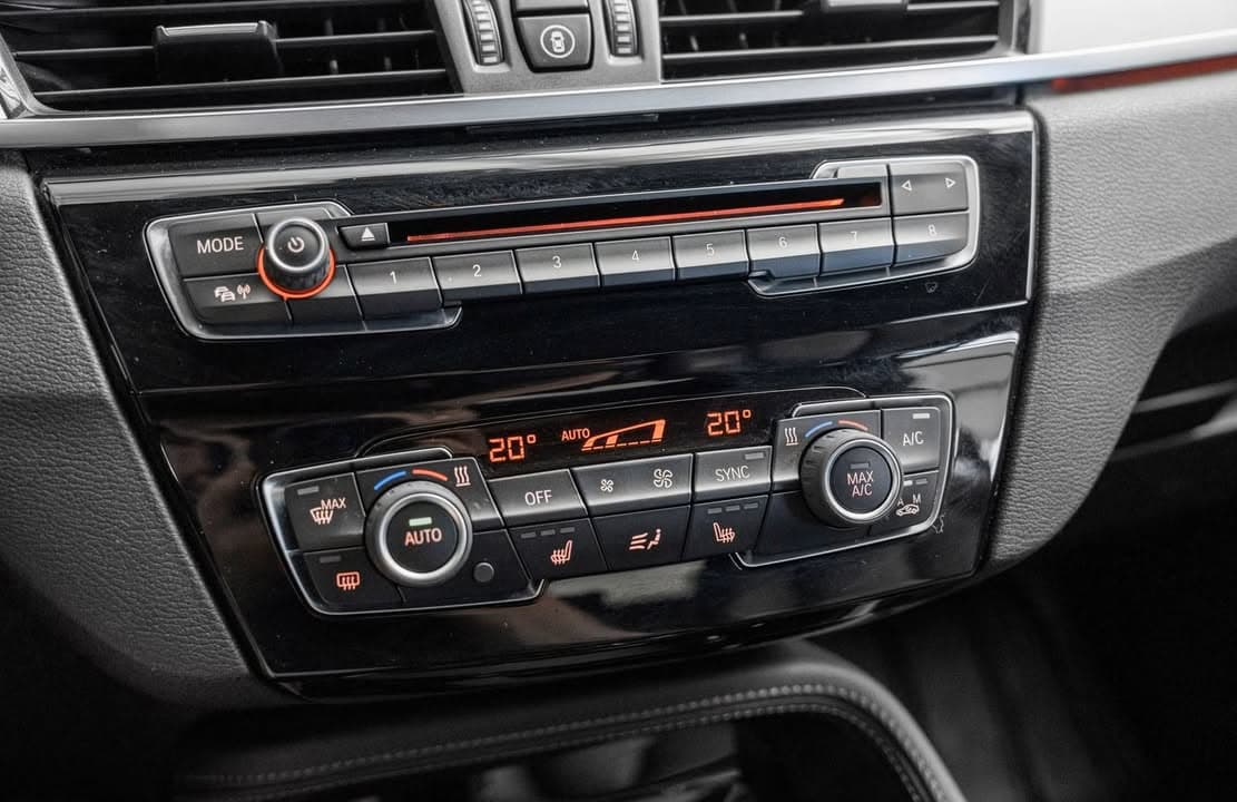 BMW X1 miniature 11