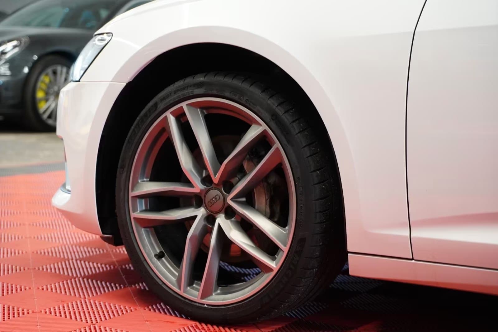 Audi A6 miniature 12
