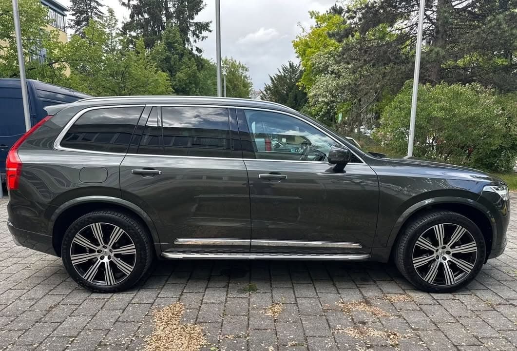 Volvo XC90 miniature 8