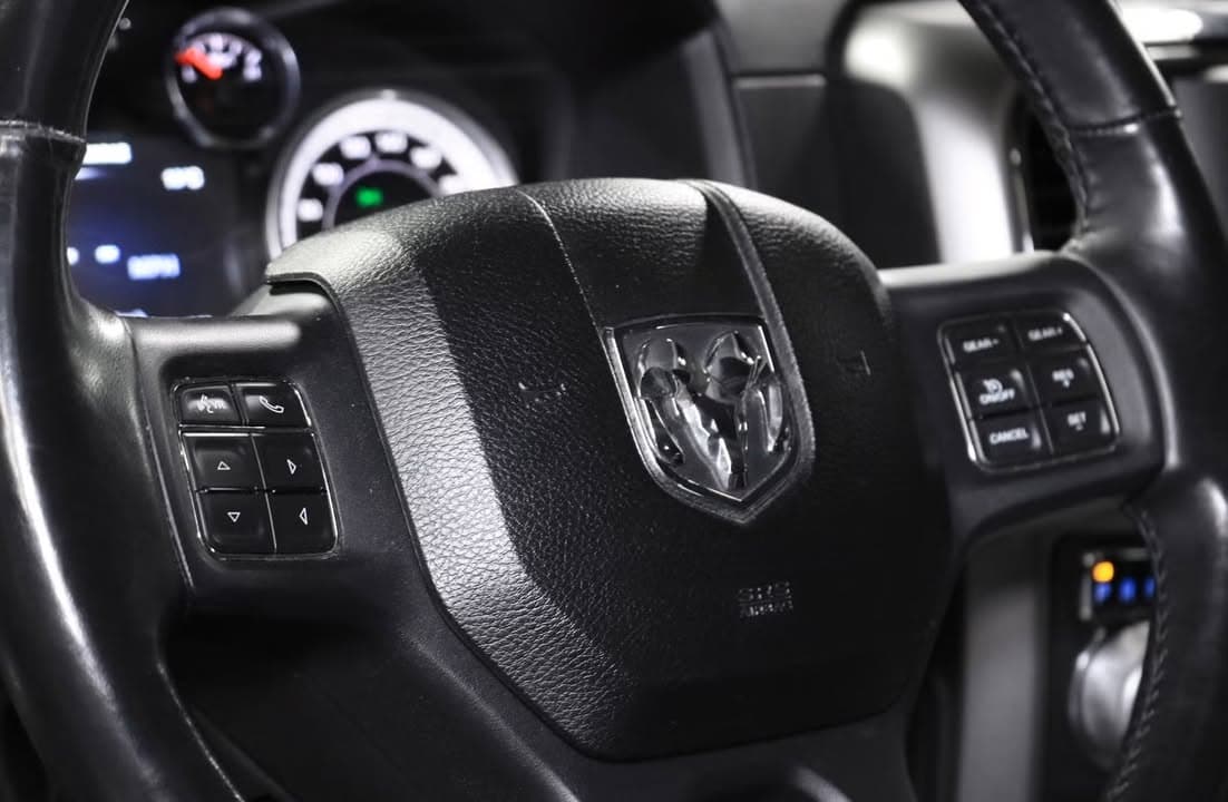 Dodge RAM miniature 12