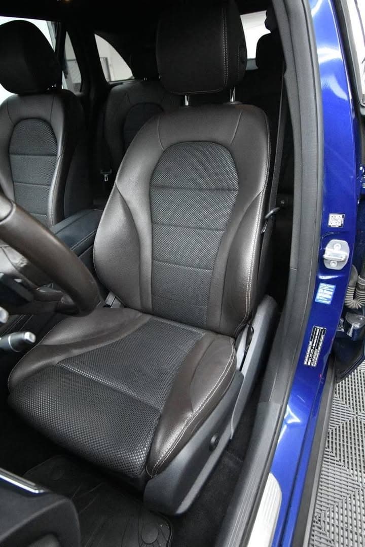 Mercedes-Benz GLC miniature 9