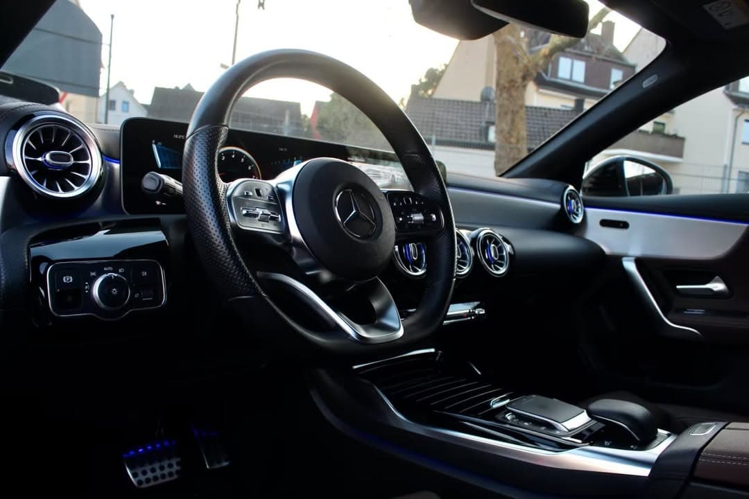 Mercedes-Benz CLA miniature 5