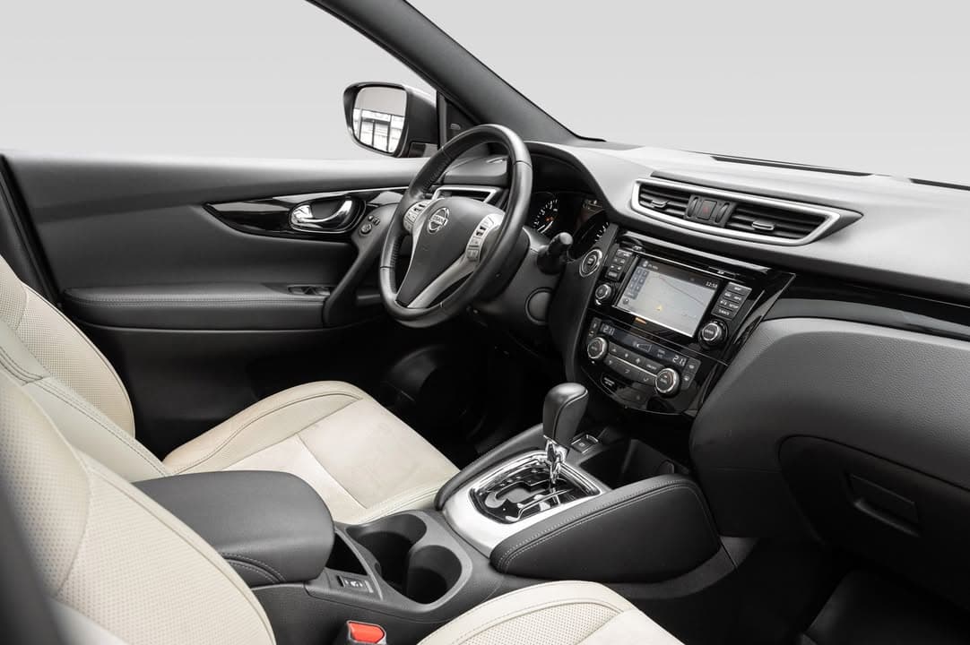 Nissan Qashqai miniature 9