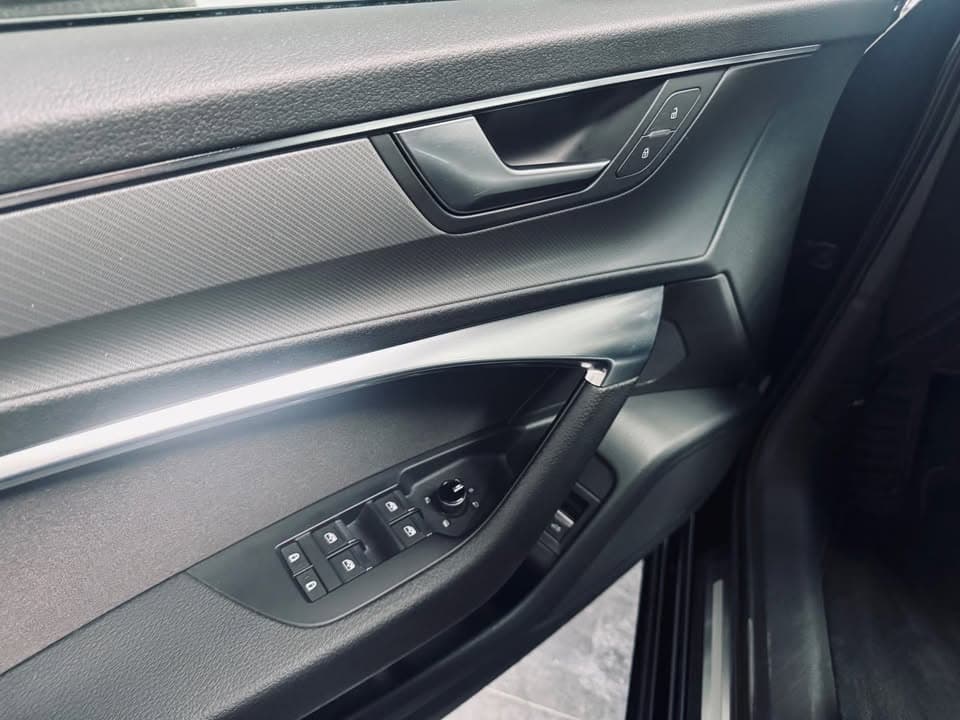 Audi A6 miniature 11
