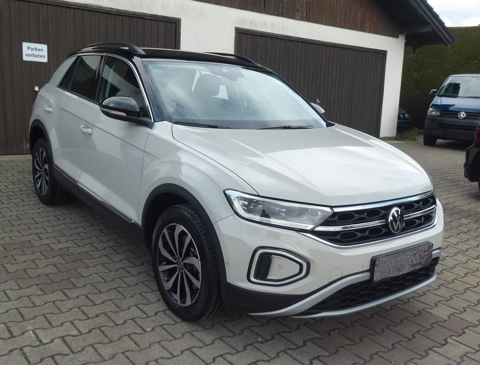 Volkswagen T-Roc miniature 4