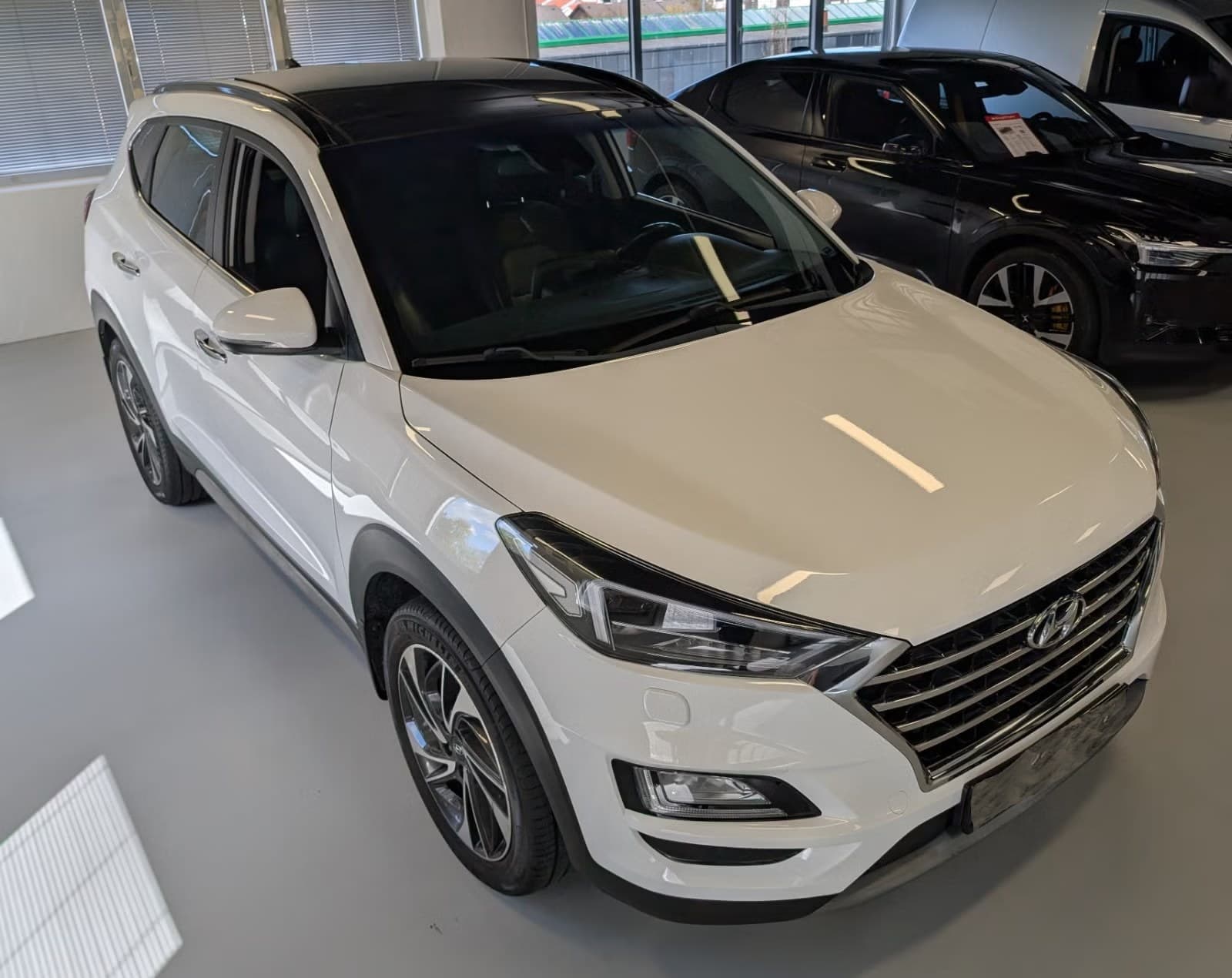 Hyundai TUCSON miniature 8