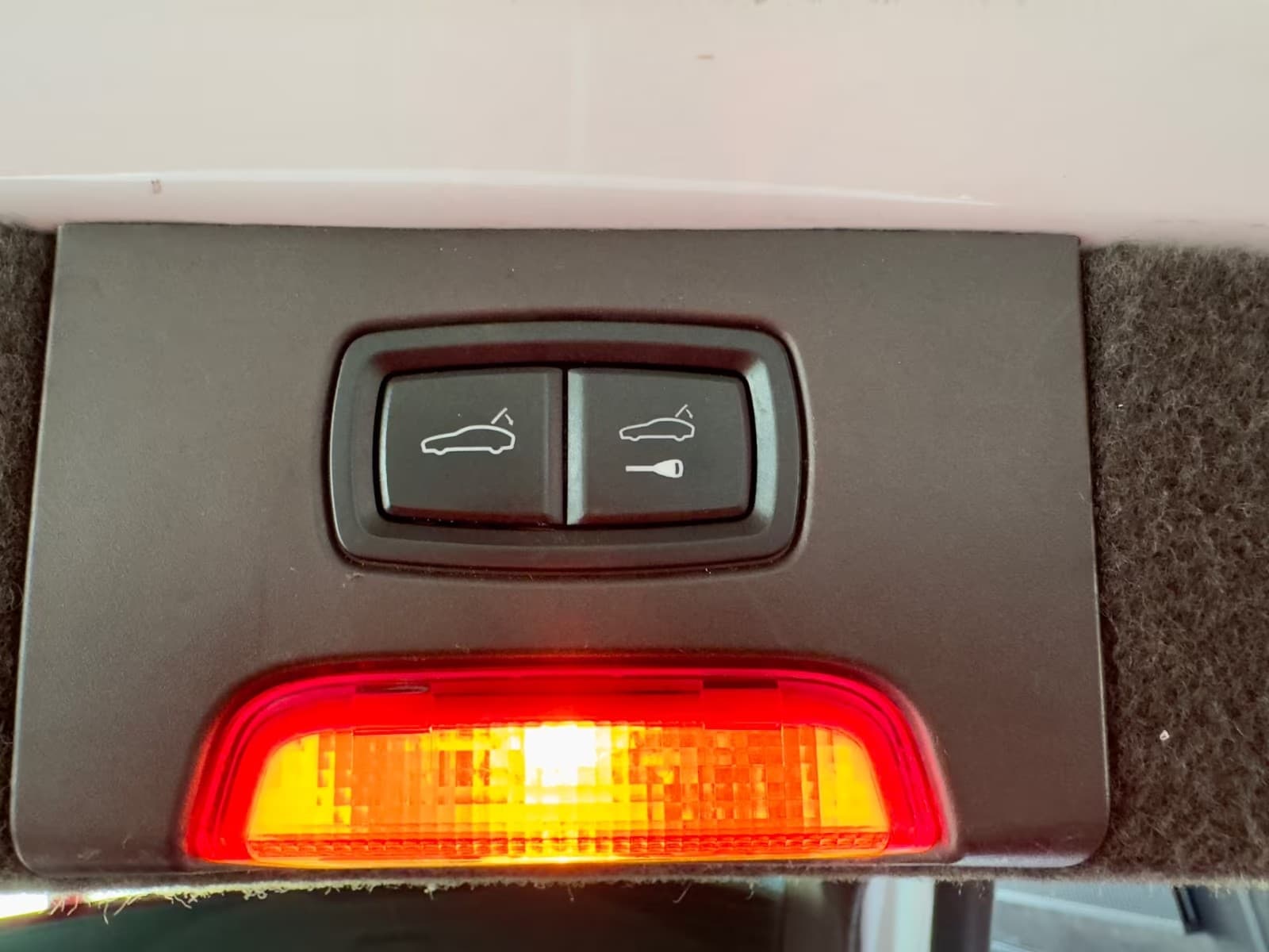 Porsche CAYENNE miniature 12