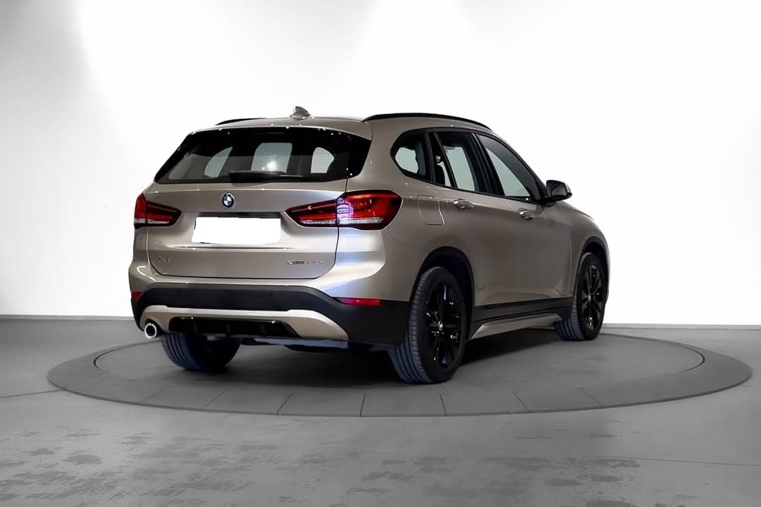 BMW X1 miniature 9