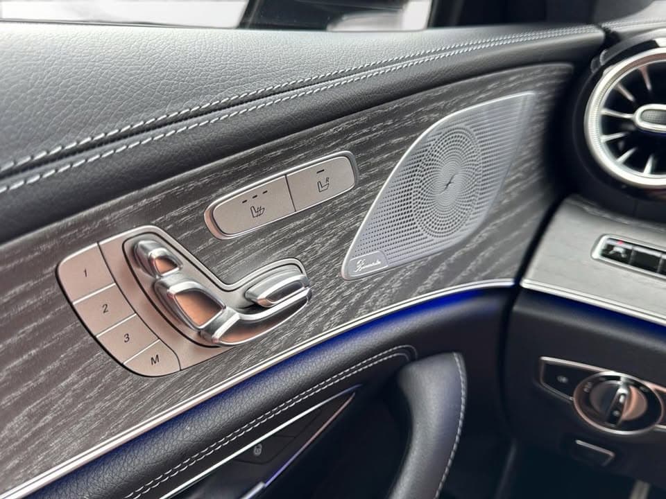 Mercedes-Benz CLS miniature 10