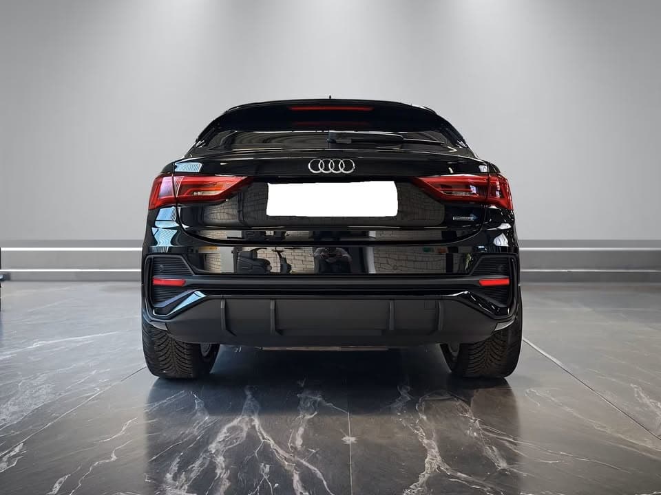 Audi Q3 miniature 8