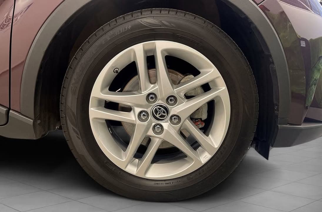 Toyota C-HR miniature 11