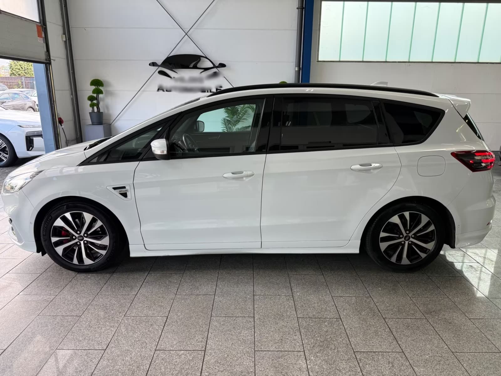 Ford S-Max miniature 6