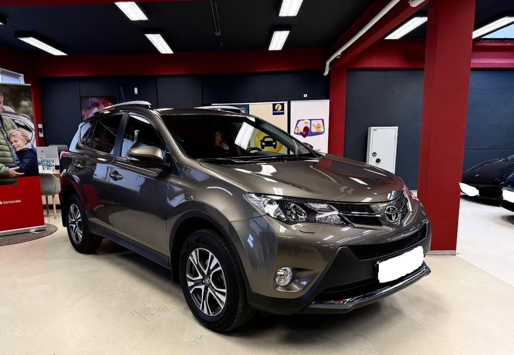 Toyota RAV miniature 7