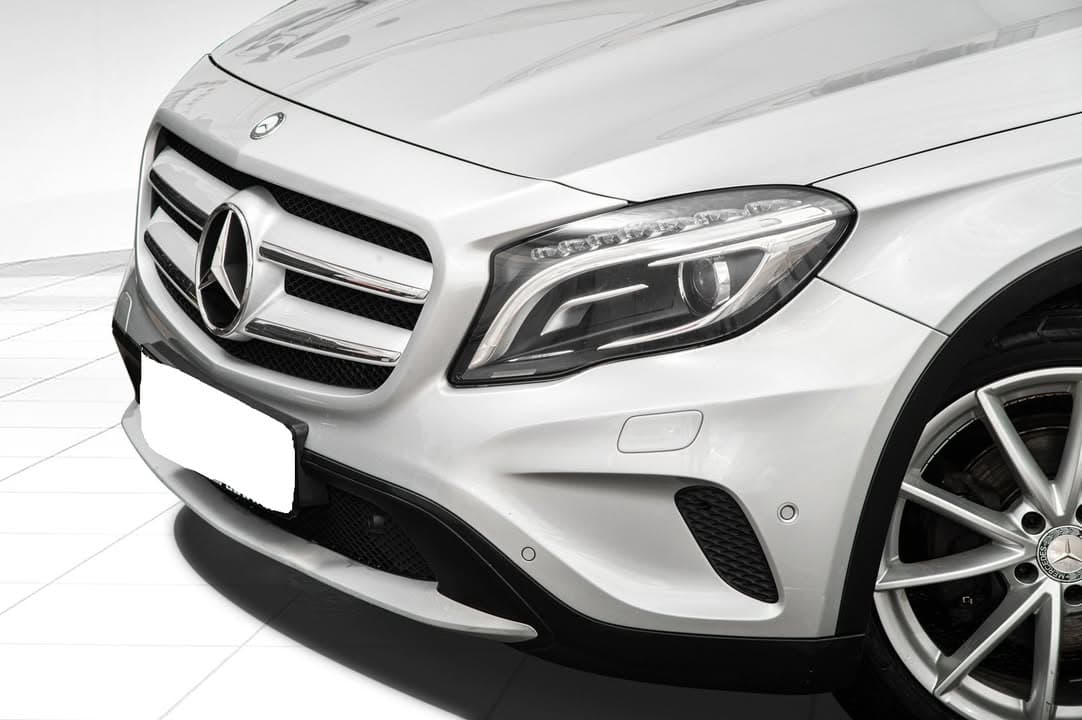 Mercedes-Benz GLA miniature 6