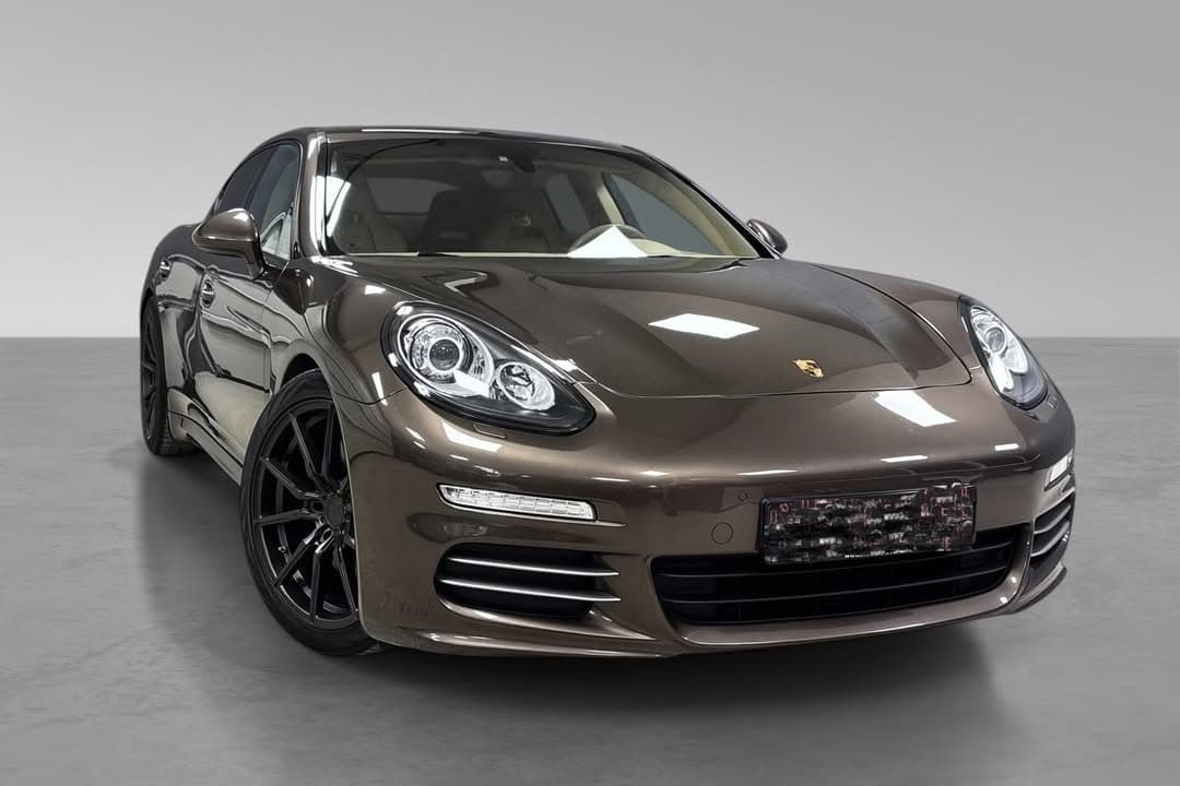 Porsche Panamera - photo 2